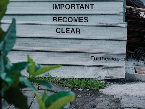 Submit inquiry and briefing for cycling apparel order