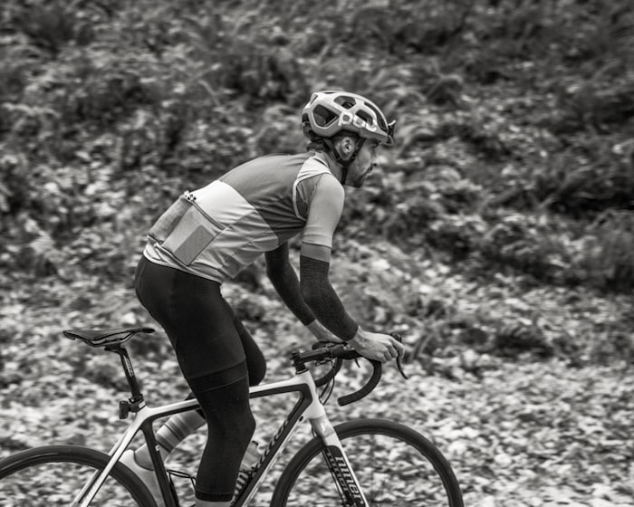 Cycling Gloves Fabric & Technology Detail