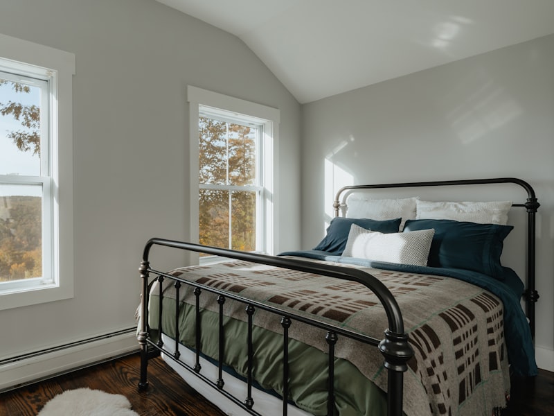 Heavy duty bed platform and furniture frame category