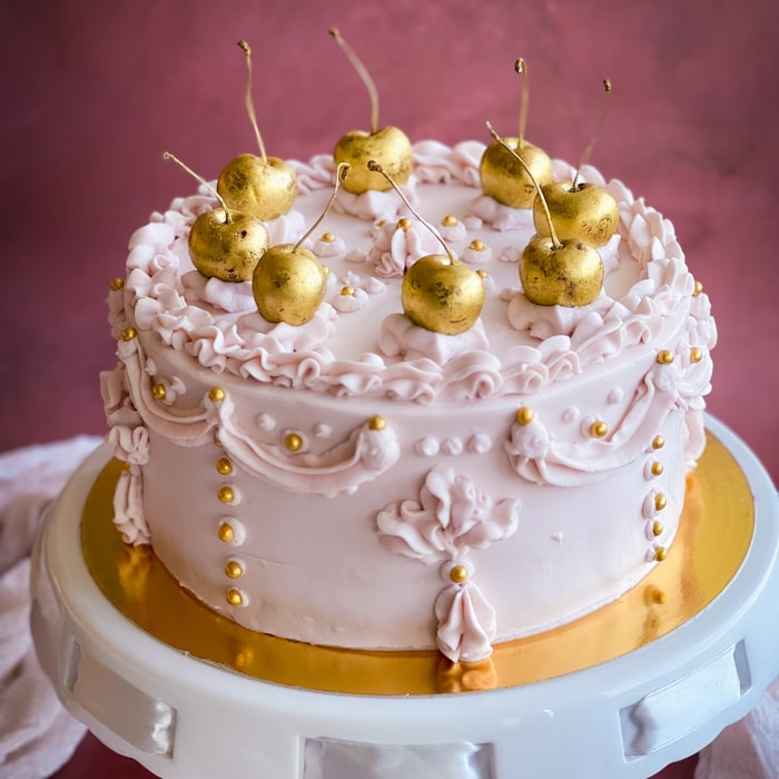 Torta decorada con base personalizada