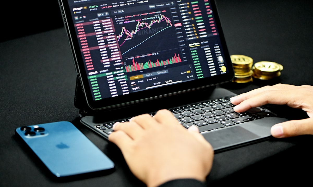 Algorithmic trading dashboard